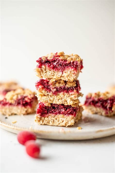 cranberry-oatmeal-crumble-bars-recipe-running image