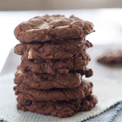chocolate-lava-cookies-jens-favorite-cookies image