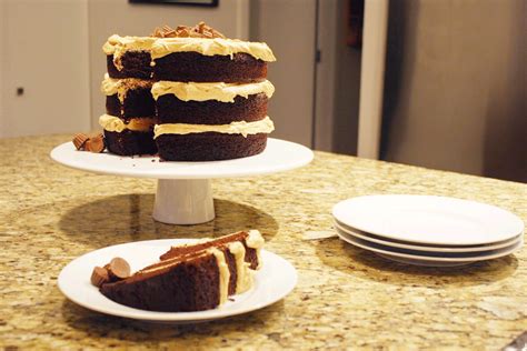 reeses-peanut-butter-chocolate-cake-liv-for-cake image