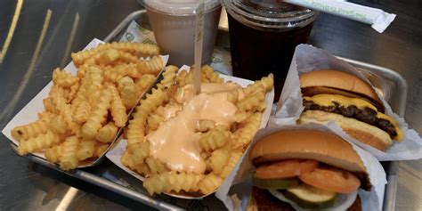 shake-shack-revealed-the-recipe-for-its-cheese-sauce image
