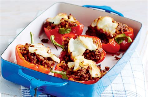 lamb-and-halloumi-stuffed-peppers-dinner image