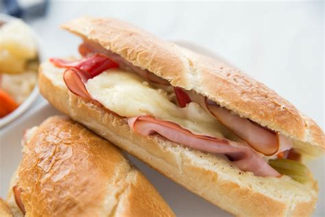 hot-italian-sandwiches-family-fresh-meals image