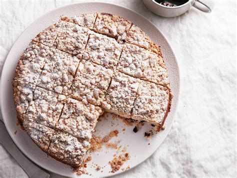 easy-blueberry-crumb-cake-recipe-chatelaine image