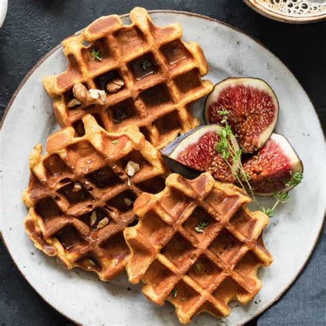 oatmeal-waffles-just-3-ingredients-the-big-mans-world image