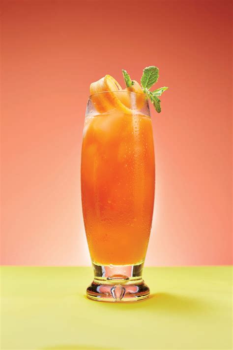 the-best-cocktails-to-make-with-vegetable-juice image