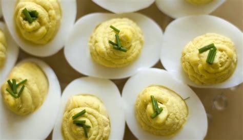 deviled-eggs-with-bacon-and-chives-egglands-best image