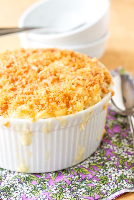 lobster-mac-and-cheese-recipe-ina-garten image