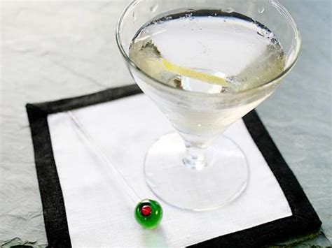 5050-martini-recipes-cooking-channel image