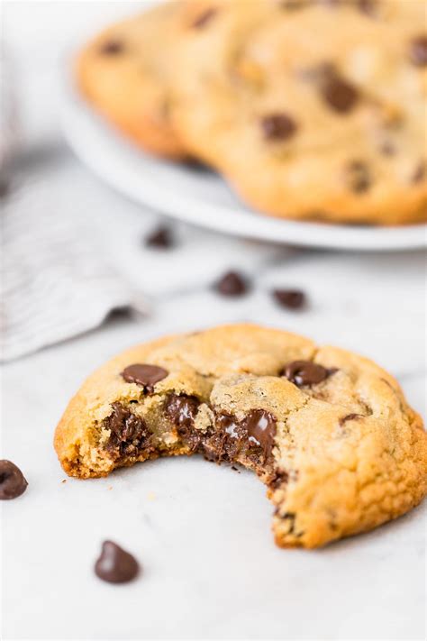 best-bakery-style-chocolate-chip-cookies-recipe-handle image