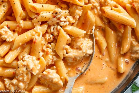 creamy-chicken-pasta-recipe-eatwell101 image