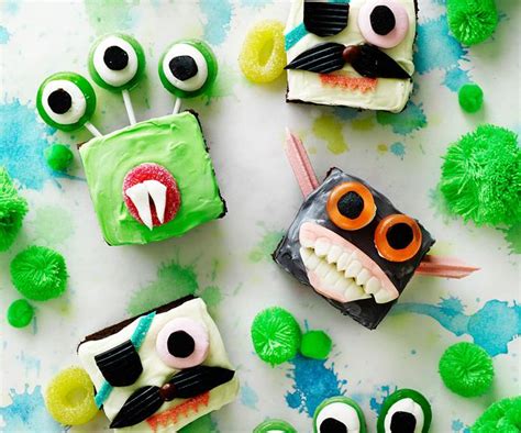 scary-monster-cupcakes-food-to-love image