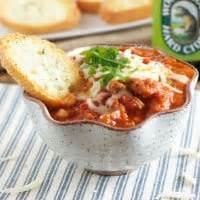 slow-cooker-pizza-dip-with-toasted-garlic-bread-dippers image