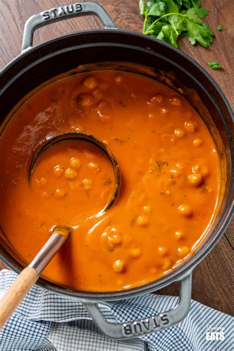 easy-chickpea-and-tomato-soup-slimming-eats image