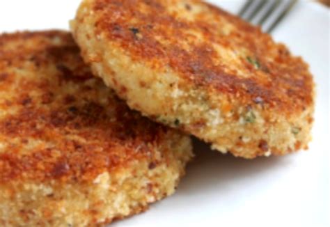 salmon-patties-with-potato-real-recipes-from-mums image
