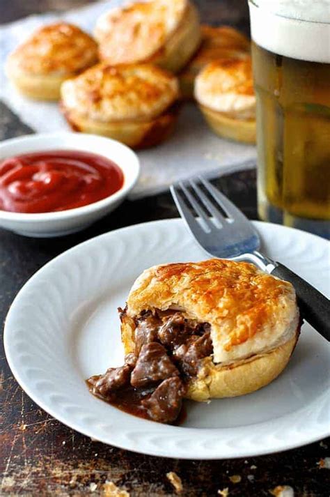 party-pies-aussie-mini-beef-pies-meat-pies image