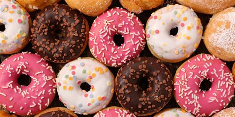 8-reasons-why-you-should-never-ever-eat-donuts image