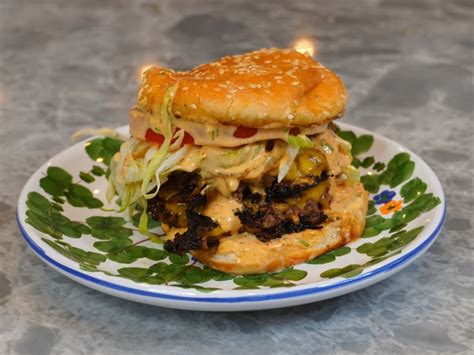 i-made-the-best-smash-burger-ever-secret-burger image