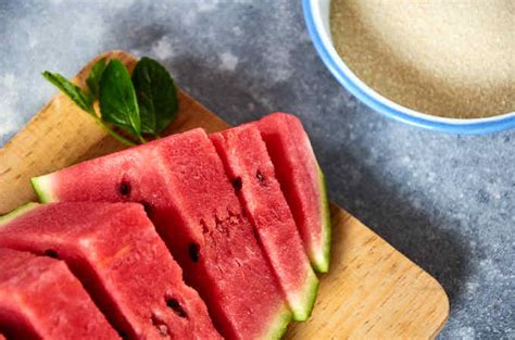 watermelon-water-how-to-make-mexican-food image