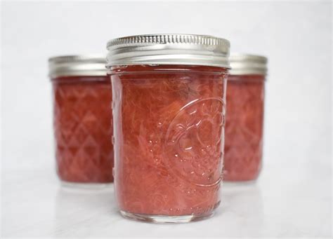 the-best-low-fodmap-rhubarb-jam-recipe-gluten image