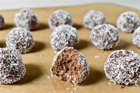 swedish-chocolate-balls-chokladbollar-no-bake image