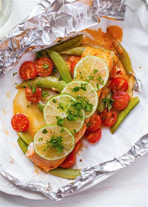 easy-salmon-foil-packets-with-vegetables image