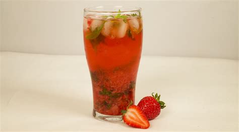 strawberry-mojito-kombucha-mocktail-farm-boy image
