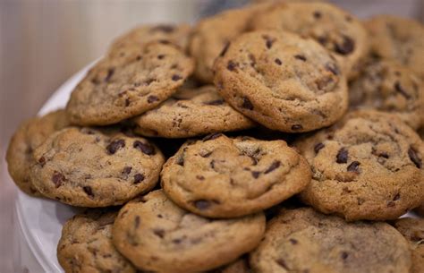 10-chocolate-chip-cookie-recipes-to-make-with-your image