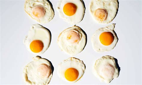 how-to-make-sunny-side-up-eggs-for-a-crowd-myrecipes image