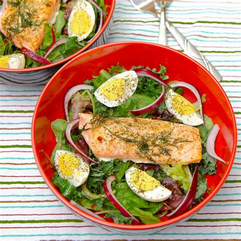 quick-leftover-salmon-salad-colorful image