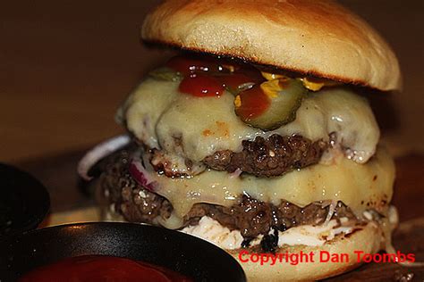 the-best-cheeseburger-recipe-world-cuisine-by-dan image