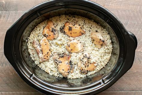 slow-cooker-basil-chicken-and-rice image