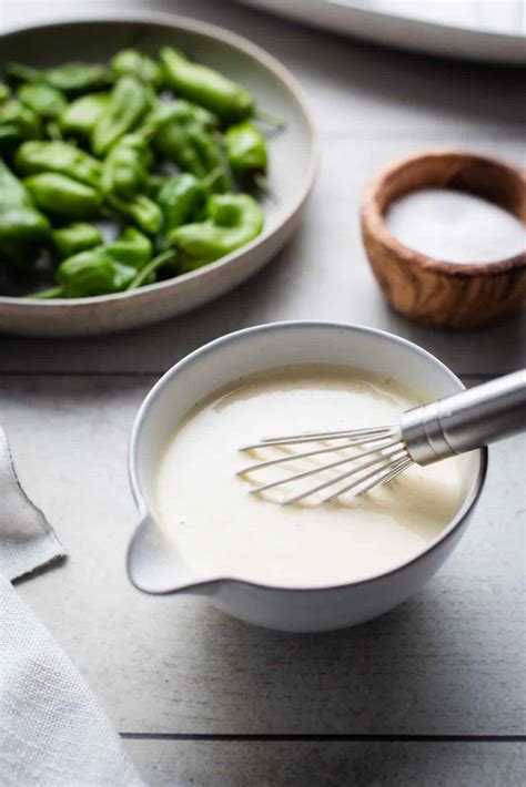 blistered-padrn-peppers-with-buttermilk-aioli image