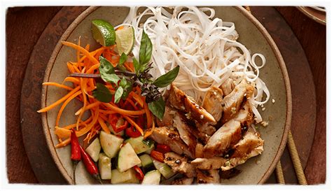 vietnamese-lemongrass-and-chili-grilled-chicken image