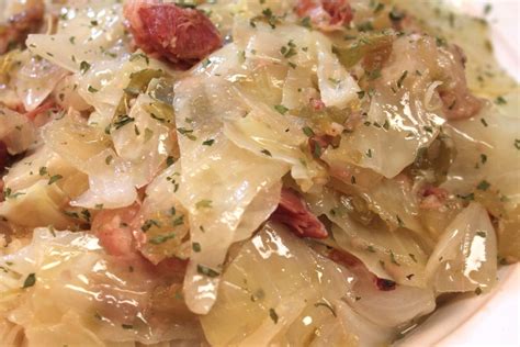 southern-cabbage-with-ham-hocks-i-heart image