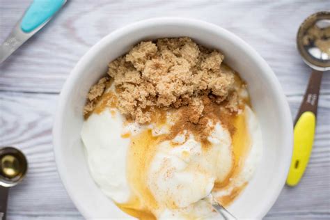 healthy-sugared-vanilla-yogurt-fruit-dip image
