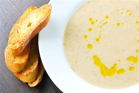 30-minute-rosemary-white-bean-soup-recipe-inspired image