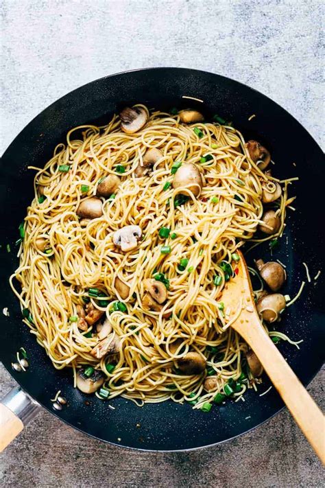 garlic-mushroom-noodles-the-recipe-critic image