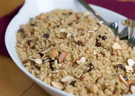 quinoa-pilaf-with-chickpeas-currants-almonds image