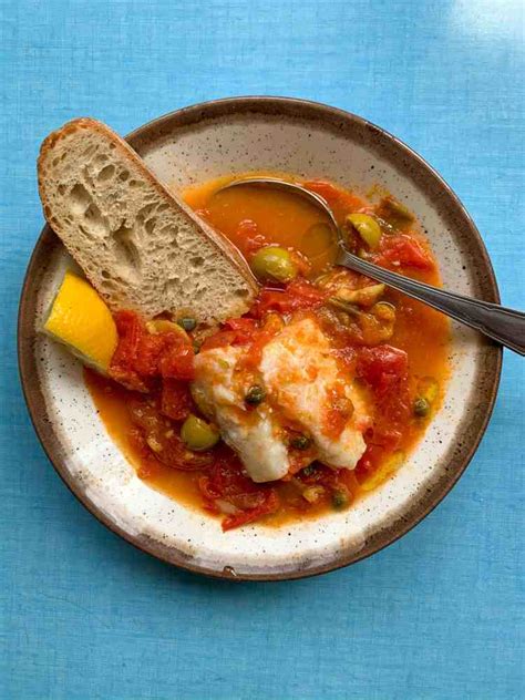a-simple-summer-fish-recipe-easy-cod-and-tomato image