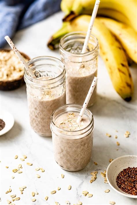 5-minute-vegan-banana-smoothie-foolproof-living image