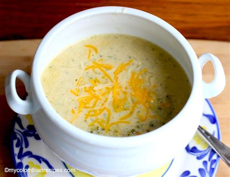 crema-de-brcolibroccolicheese-soup-my image