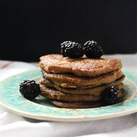 paleo-gingerbread-pancakes-what-great-grandma-ate image