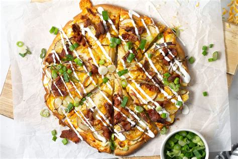 potato-pizza-midwest-foodie image