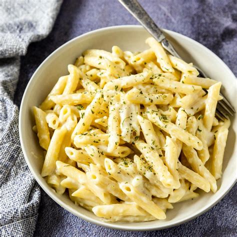 mascarpone-pasta-15-minute-dinner-recipe-moms-dinner image