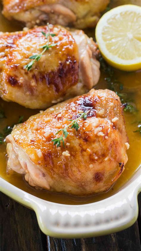 baked-lemon-thyme-chicken-recipe-30-minutes-meals image