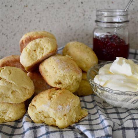 cream-scones-recipe-cooking-with-nana-ling image