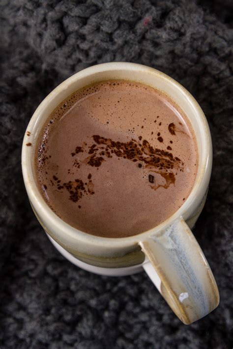 single-serving-hot-cocoa-life-currents-comforting-drink image
