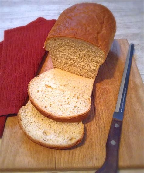 amish-white-bread-recipe-amish-heritage image