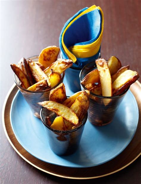 smoked-paprika-potato-wedges-the-best image