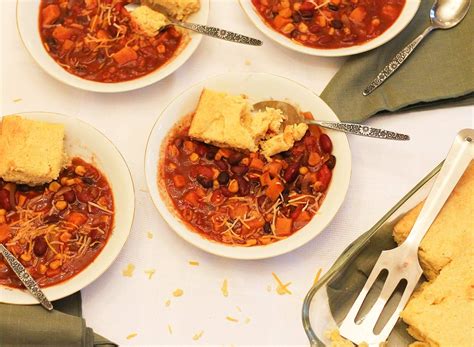 the-best-ever-crock-pot-vegetarian-chili-recipe-eat image